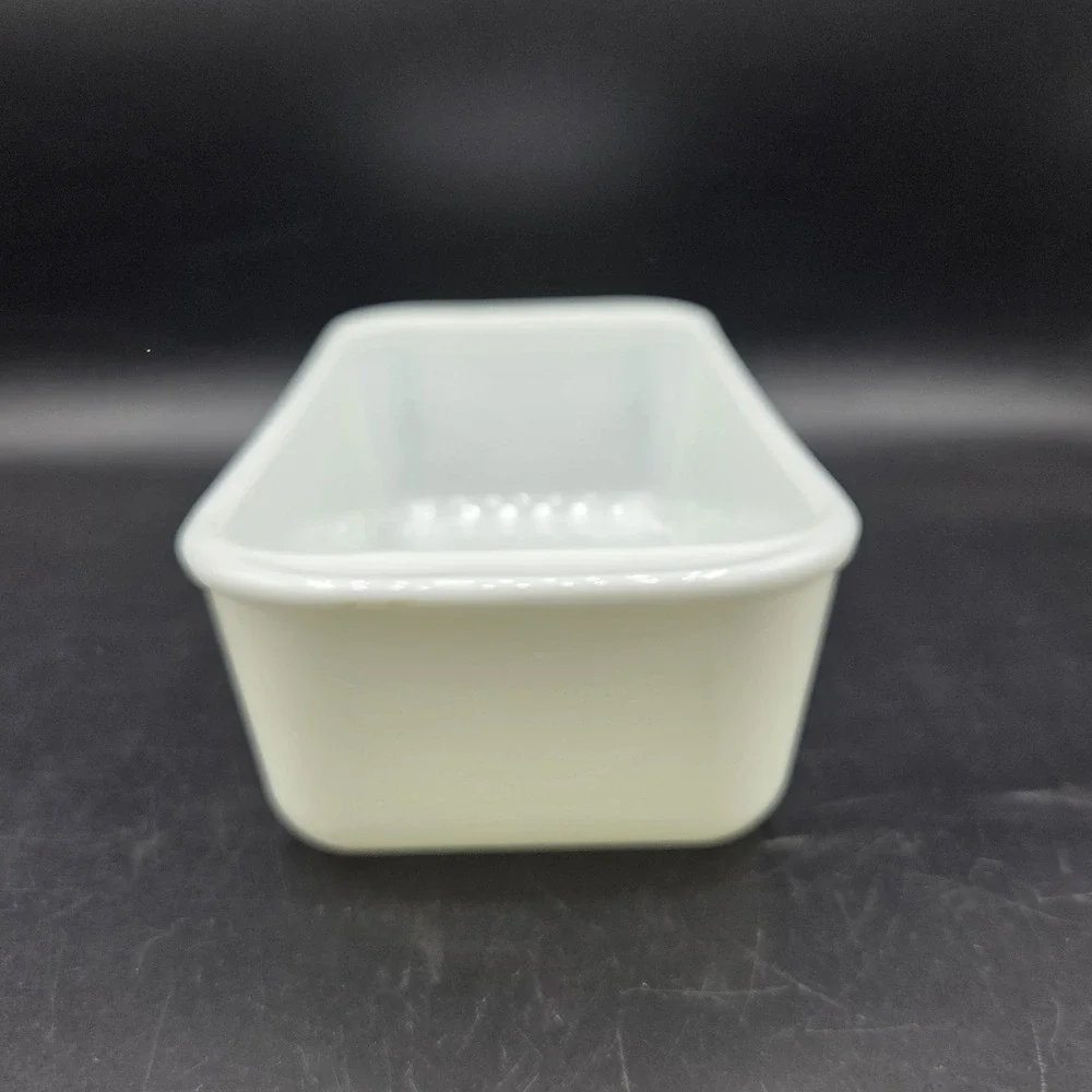 VTG Pyrex Opal White Milk Glass Loaf Pan #213 1.5 Qt.